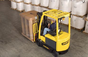 Instructions for safe and efficient forklift use & operation