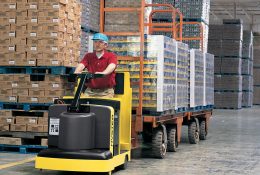 Applications of forklifts in production and warehouse operations