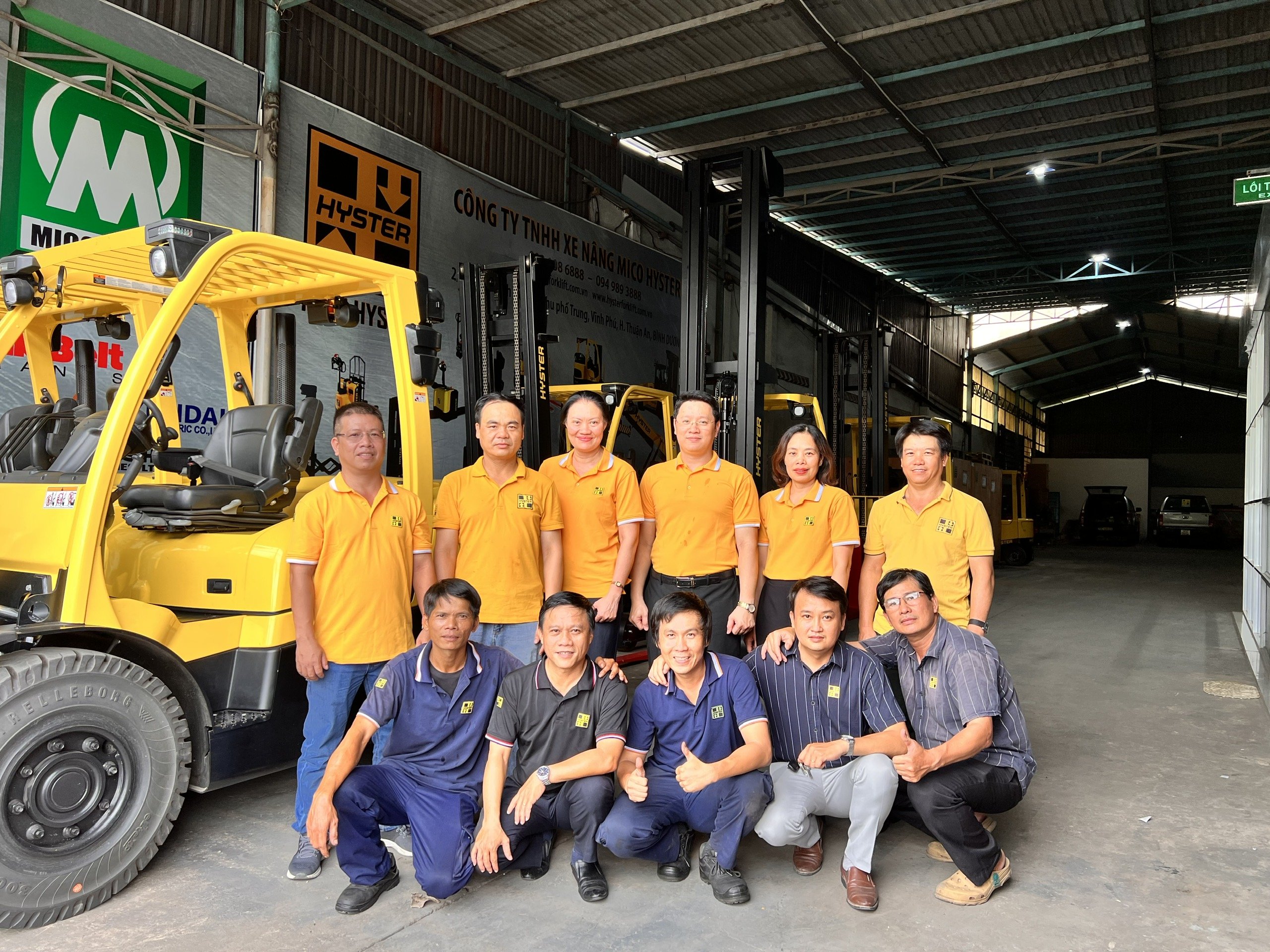 mua xe nâng Hyster, xe nâng Hyster, mua xe nâng Mỹ, mua xe nâng chính hãng, đội ngũ Hyster Bình Dương
