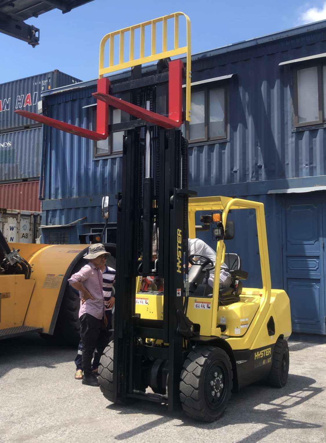 xe nâng Hyster, xe nâng động cơ đốt trong, thiết kế xe nâng cứng vững